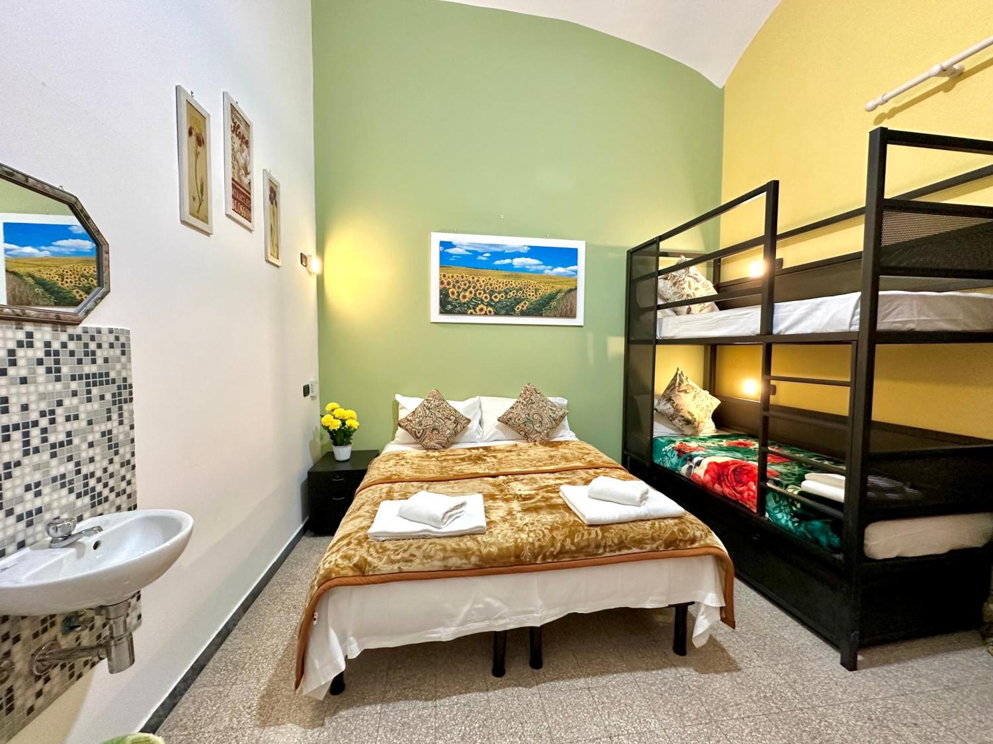 B&B Termini Colosseo Suite Rzym Zewnętrze zdjęcie